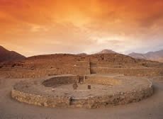 CARAL &amp; VIEWPOINT BIRDS OF BANDURRIA